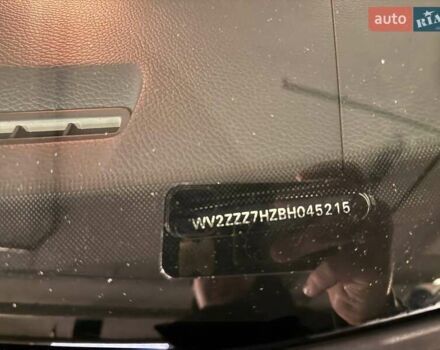 Черный Фольксваген Мультиван, объемом двигателя 1.97 л и пробегом 308 тыс. км за 20000 $, фото 16 на Automoto.ua