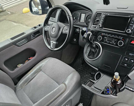 Чорний Фольксваген Мультиван, об'ємом двигуна 1.97 л та пробігом 263 тис. км за 16300 $, фото 3 на Automoto.ua