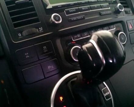 Черный Фольксваген Мультиван, объемом двигателя 2 л и пробегом 215 тыс. км за 18500 $, фото 3 на Automoto.ua