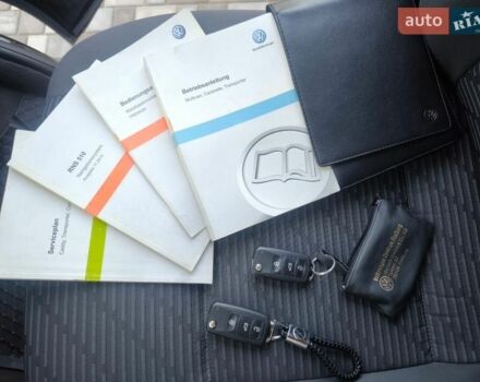 Черный Фольксваген Мультиван, объемом двигателя 1.97 л и пробегом 219 тыс. км за 22900 $, фото 14 на Automoto.ua