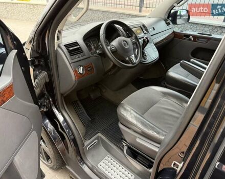 Черный Фольксваген Мультиван, объемом двигателя 1.98 л и пробегом 345 тыс. км за 21999 $, фото 32 на Automoto.ua