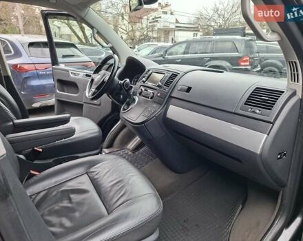 Черный Фольксваген Мультиван, объемом двигателя 1.98 л и пробегом 176 тыс. км за 31900 $, фото 21 на Automoto.ua