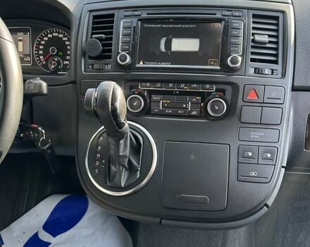 Черный Фольксваген Мультиван, объемом двигателя 1.97 л и пробегом 348 тыс. км за 24700 $, фото 27 на Automoto.ua