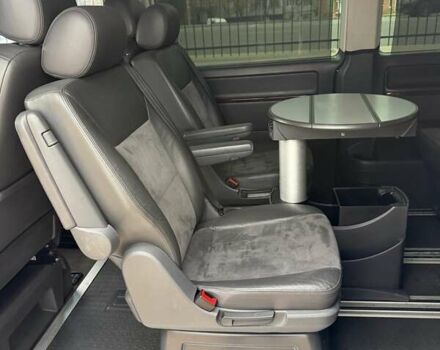 Черный Фольксваген Мультиван, объемом двигателя 1.98 л и пробегом 345 тыс. км за 21999 $, фото 46 на Automoto.ua