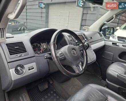 Черный Фольксваген Мультиван, объемом двигателя 1.98 л и пробегом 176 тыс. км за 31900 $, фото 10 на Automoto.ua