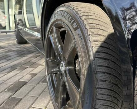 Черный Фольксваген Мультиван, объемом двигателя 1.97 л и пробегом 348 тыс. км за 24700 $, фото 17 на Automoto.ua