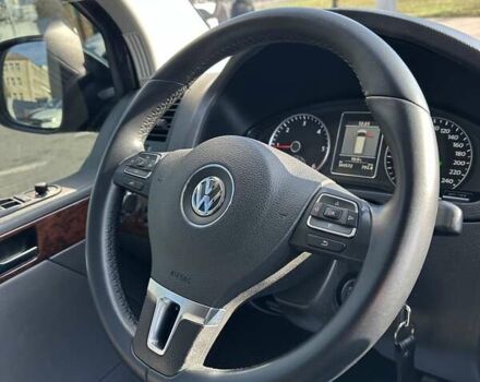 Черный Фольксваген Мультиван, объемом двигателя 1.97 л и пробегом 348 тыс. км за 24700 $, фото 26 на Automoto.ua