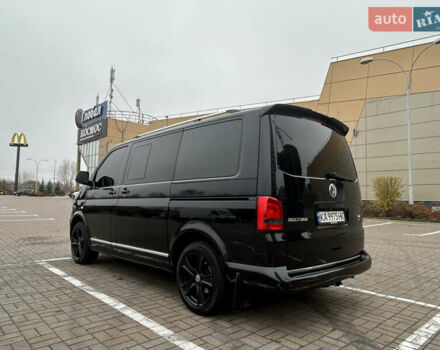 Черный Фольксваген Мультиван, объемом двигателя 1.97 л и пробегом 300 тыс. км за 25000 $, фото 19 на Automoto.ua