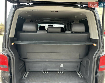 Черный Фольксваген Мультиван, объемом двигателя 1.97 л и пробегом 300 тыс. км за 25000 $, фото 43 на Automoto.ua