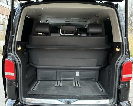 Черный Фольксваген Мультиван, объемом двигателя 1.98 л и пробегом 365 тыс. км за 19999 $, фото 25 на Automoto.ua