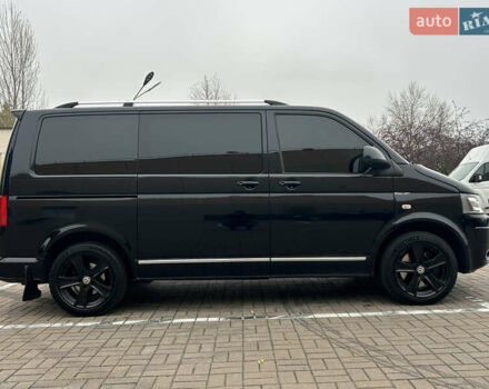 Черный Фольксваген Мультиван, объемом двигателя 1.97 л и пробегом 300 тыс. км за 25000 $, фото 15 на Automoto.ua