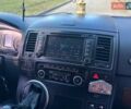 Черный Фольксваген Мультиван, объемом двигателя 2 л и пробегом 312 тыс. км за 22500 $, фото 17 на Automoto.ua