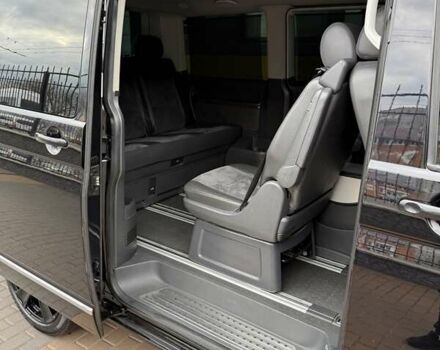 Черный Фольксваген Мультиван, объемом двигателя 1.98 л и пробегом 345 тыс. км за 21999 $, фото 39 на Automoto.ua