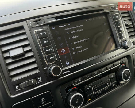 Черный Фольксваген Мультиван, объемом двигателя 2 л и пробегом 311 тыс. км за 21499 $, фото 15 на Automoto.ua