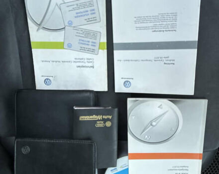 Черный Фольксваген Мультиван, объемом двигателя 1.98 л и пробегом 365 тыс. км за 19999 $, фото 63 на Automoto.ua