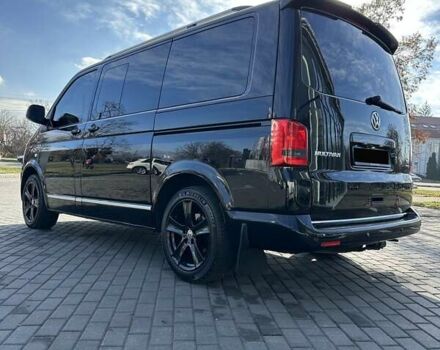 Черный Фольксваген Мультиван, объемом двигателя 1.97 л и пробегом 348 тыс. км за 24700 $, фото 13 на Automoto.ua