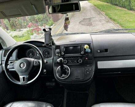 Черный Фольксваген Мультиван, объемом двигателя 2 л и пробегом 312 тыс. км за 8200 $, фото 14 на Automoto.ua