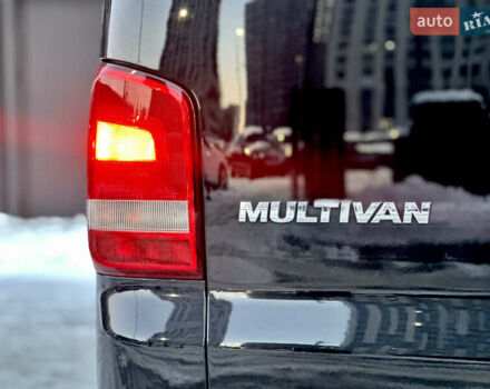 Черный Фольксваген Мультиван, объемом двигателя 2 л и пробегом 290 тыс. км за 19900 $, фото 17 на Automoto.ua