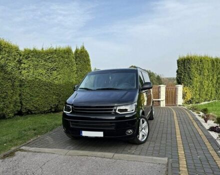 Черный Фольксваген Мультиван, объемом двигателя 2 л и пробегом 312 тыс. км за 8200 $, фото 1 на Automoto.ua