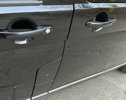 Черный Фольксваген Мультиван, объемом двигателя 1.98 л и пробегом 365 тыс. км за 19999 $, фото 18 на Automoto.ua