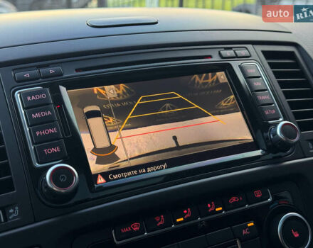 Чорний Фольксваген Мультиван, об'ємом двигуна 2 л та пробігом 365 тис. км за 21700 $, фото 26 на Automoto.ua