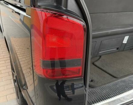 Черный Фольксваген Мультиван, объемом двигателя 1.98 л и пробегом 345 тыс. км за 21999 $, фото 31 на Automoto.ua