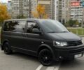 Черный Фольксваген Мультиван, объемом двигателя 2 л и пробегом 218 тыс. км за 20500 $, фото 4 на Automoto.ua