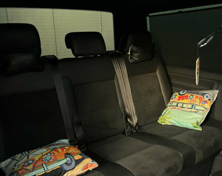 Черный Фольксваген Мультиван, объемом двигателя 1.97 л и пробегом 299 тыс. км за 25300 $, фото 26 на Automoto.ua