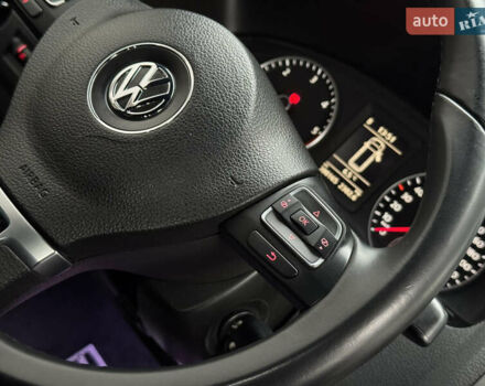 Черный Фольксваген Мультиван, объемом двигателя 2 л и пробегом 299 тыс. км за 24750 $, фото 62 на Automoto.ua