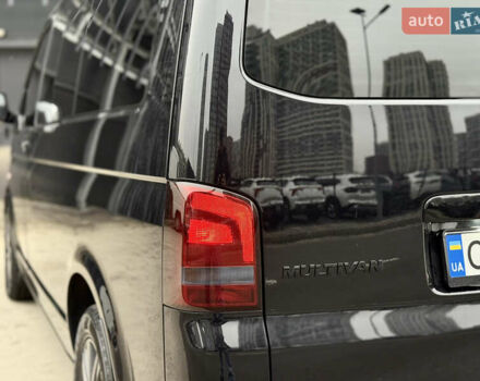 Черный Фольксваген Мультиван, объемом двигателя 2 л и пробегом 299 тыс. км за 24750 $, фото 32 на Automoto.ua