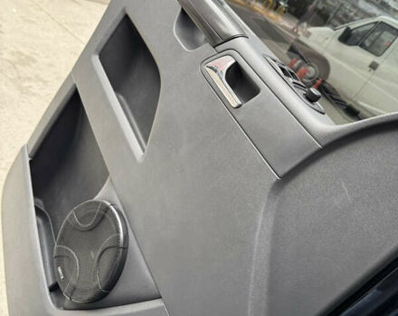 Черный Фольксваген Мультиван, объемом двигателя 2 л и пробегом 299 тыс. км за 24750 $, фото 34 на Automoto.ua