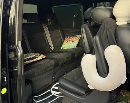 Черный Фольксваген Мультиван, объемом двигателя 1.97 л и пробегом 299 тыс. км за 25300 $, фото 24 на Automoto.ua