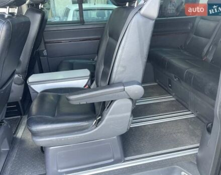 Черный Фольксваген Мультиван, объемом двигателя 2 л и пробегом 220 тыс. км за 21900 $, фото 21 на Automoto.ua