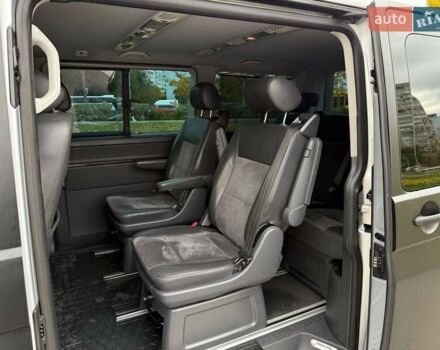 Черный Фольксваген Мультиван, объемом двигателя 2 л и пробегом 218 тыс. км за 20500 $, фото 7 на Automoto.ua