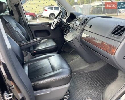 Черный Фольксваген Мультиван, объемом двигателя 2 л и пробегом 220 тыс. км за 21900 $, фото 25 на Automoto.ua