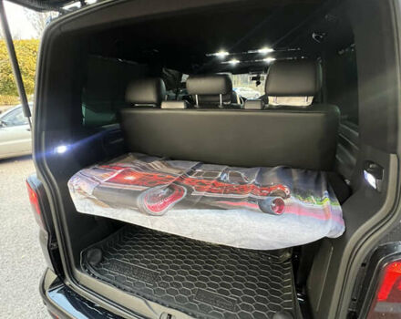 Черный Фольксваген Мультиван, объемом двигателя 1.97 л и пробегом 299 тыс. км за 25300 $, фото 28 на Automoto.ua