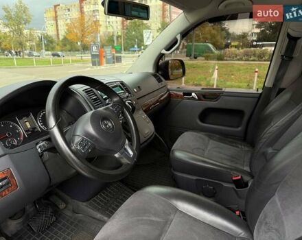 Черный Фольксваген Мультиван, объемом двигателя 2 л и пробегом 218 тыс. км за 20500 $, фото 9 на Automoto.ua