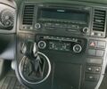 Чорний Фольксваген Мультиван, об'ємом двигуна 2 л та пробігом 280 тис. км за 23500 $, фото 59 на Automoto.ua