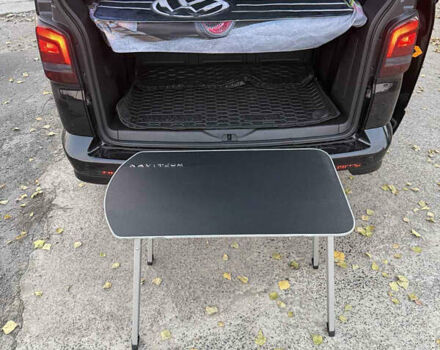 Черный Фольксваген Мультиван, объемом двигателя 1.97 л и пробегом 299 тыс. км за 25300 $, фото 29 на Automoto.ua