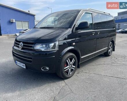 Черный Фольксваген Мультиван, объемом двигателя 2 л и пробегом 220 тыс. км за 21900 $, фото 1 на Automoto.ua