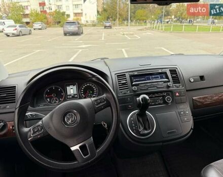 Черный Фольксваген Мультиван, объемом двигателя 2 л и пробегом 218 тыс. км за 20500 $, фото 10 на Automoto.ua