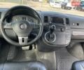 Черный Фольксваген Мультиван, объемом двигателя 2 л и пробегом 220 тыс. км за 22900 $, фото 30 на Automoto.ua