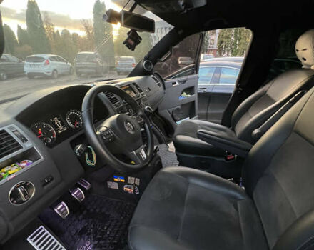 Черный Фольксваген Мультиван, объемом двигателя 1.97 л и пробегом 299 тыс. км за 25300 $, фото 12 на Automoto.ua