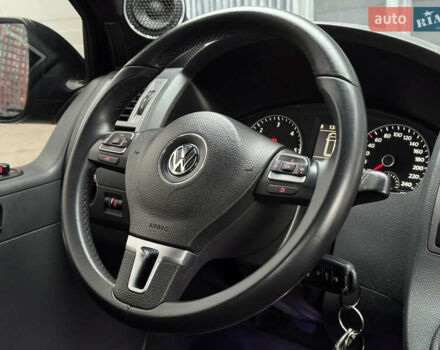 Черный Фольксваген Мультиван, объемом двигателя 2 л и пробегом 299 тыс. км за 24750 $, фото 60 на Automoto.ua