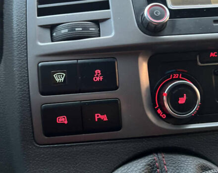 Черный Фольксваген Мультиван, объемом двигателя 1.97 л и пробегом 299 тыс. км за 25300 $, фото 15 на Automoto.ua