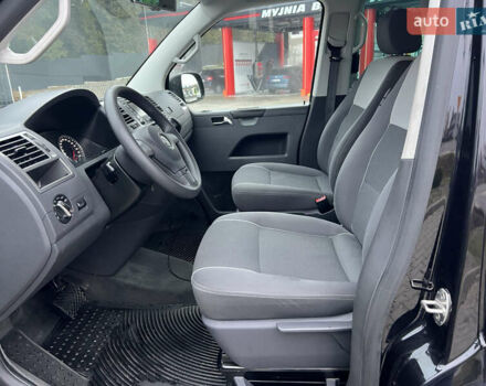 Черный Фольксваген Мультиван, объемом двигателя 1.98 л и пробегом 209 тыс. км за 16800 $, фото 22 на Automoto.ua