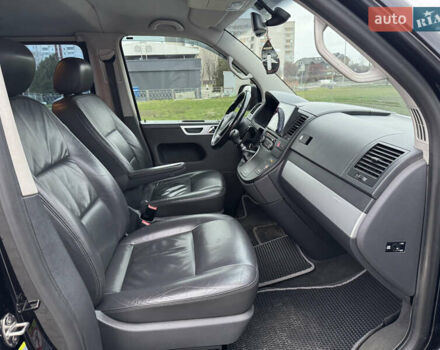 Черный Фольксваген Мультиван, объемом двигателя 1.97 л и пробегом 309 тыс. км за 16900 $, фото 3 на Automoto.ua