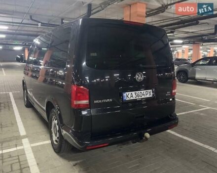 Черный Фольксваген Мультиван, объемом двигателя 1.97 л и пробегом 300 тыс. км за 20950 $, фото 5 на Automoto.ua
