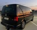 Черный Фольксваген Мультиван, объемом двигателя 2 л и пробегом 122 тыс. км за 8600 $, фото 9 на Automoto.ua