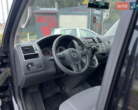 Черный Фольксваген Мультиван, объемом двигателя 1.98 л и пробегом 209 тыс. км за 16800 $, фото 18 на Automoto.ua